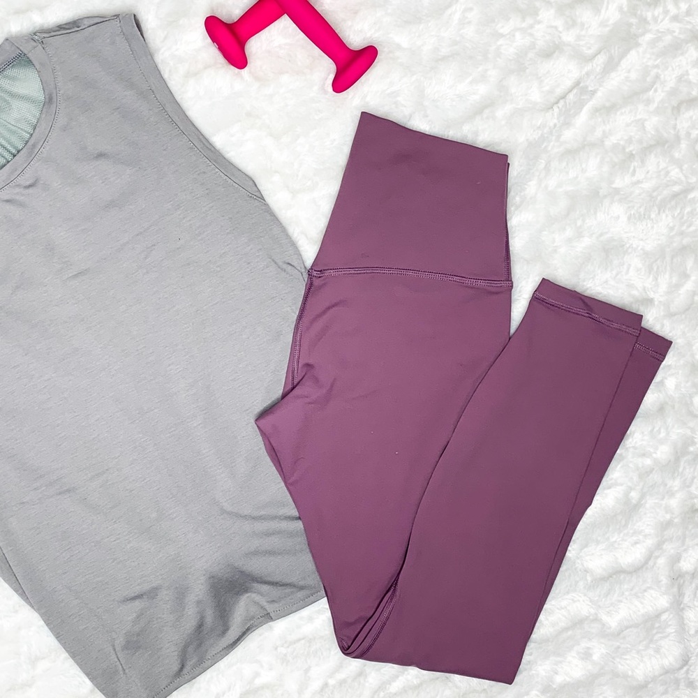 🆕 Women’s Leggings Lotus Purple Size 8 NWT